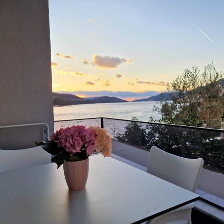 Elegance Dream Apartment Neum Buitenkant foto